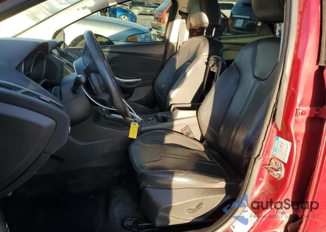 2013 Ford Focus Titanium from USA, damaged, VIN 1FADP3N21DL123745